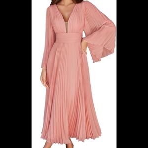 Elegant Pink Pleated Maxi Dress